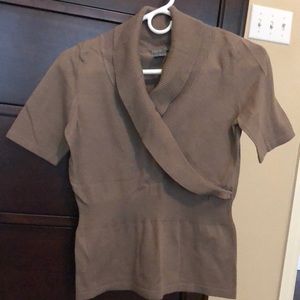 Sweater shirt sleeve